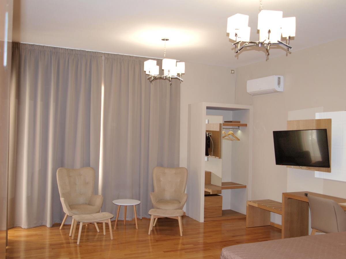 King Lodge Athènes Extérieur photo