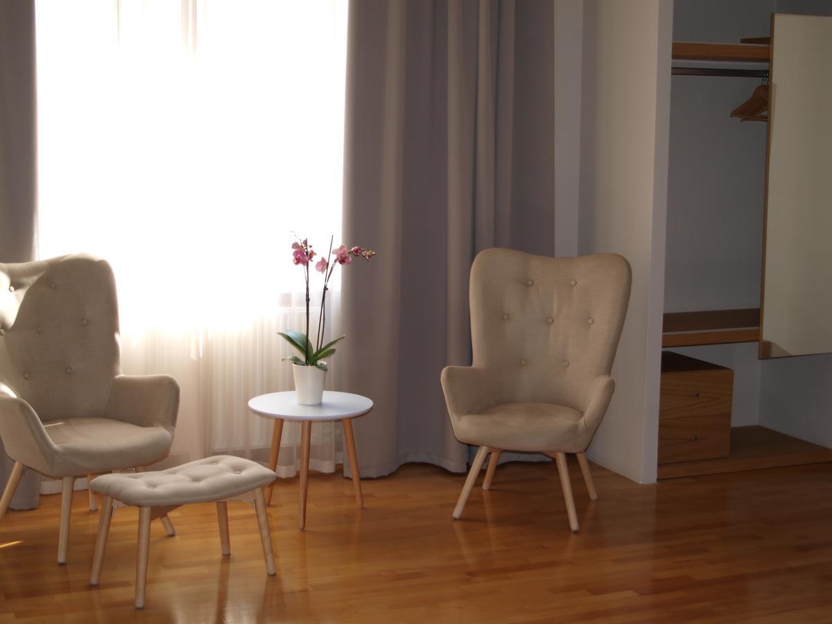King Lodge Athènes Extérieur photo