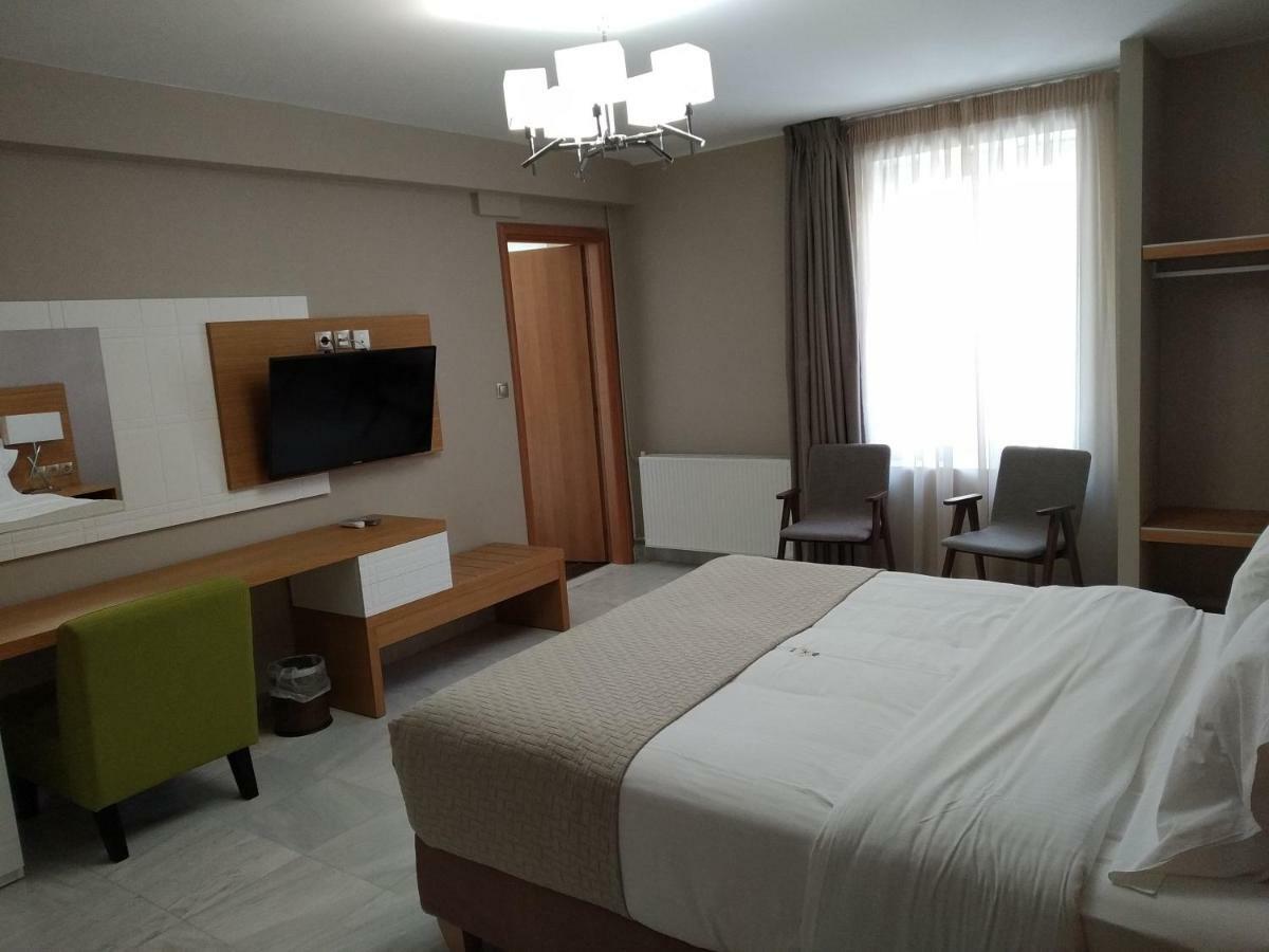 King Lodge Athènes Extérieur photo